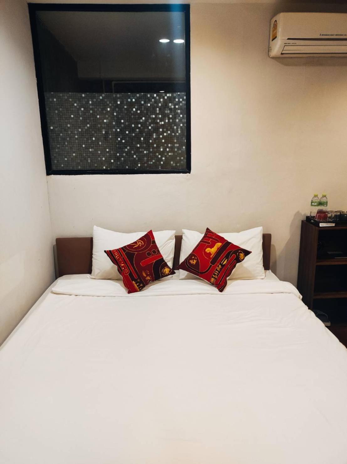 Mstay Bangkok Exterior photo